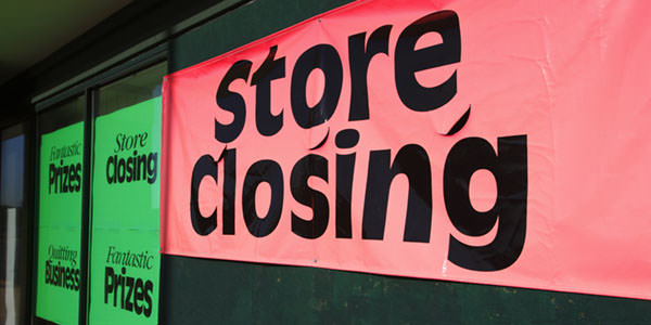 Can licensing safeguard against retail downsizing?